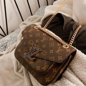 latest-premium-shoulder-bag-2