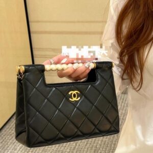 latest-pearl-classic-flap-bag-2