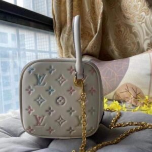 limited-edition-new-square-bag-2